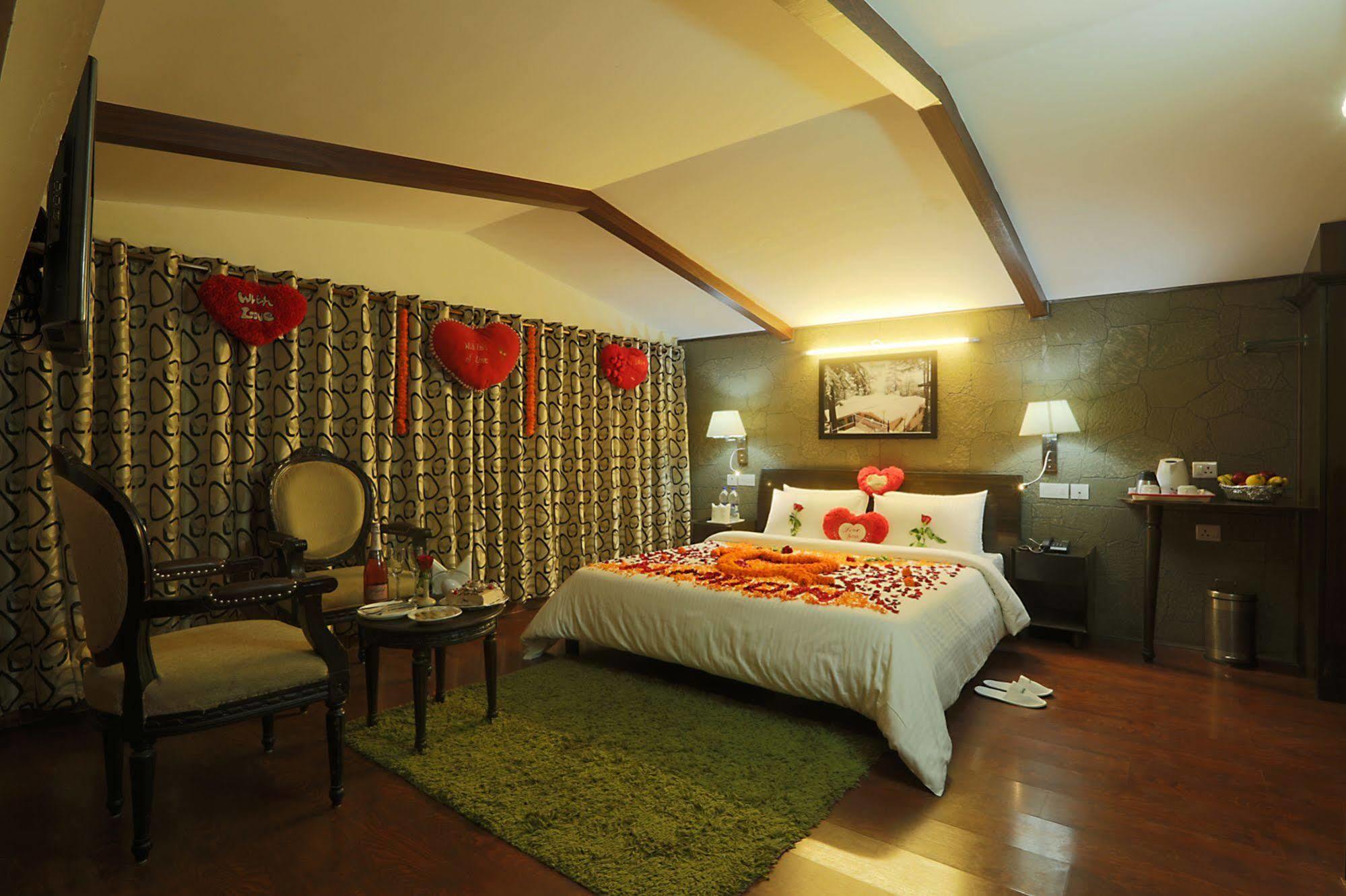 Fairmount Hotel Shimla Exteriör bild